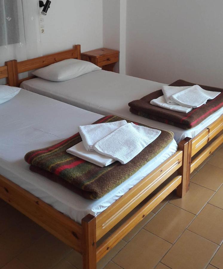 Artemis Rooms Frangokastello Eksteriør billede